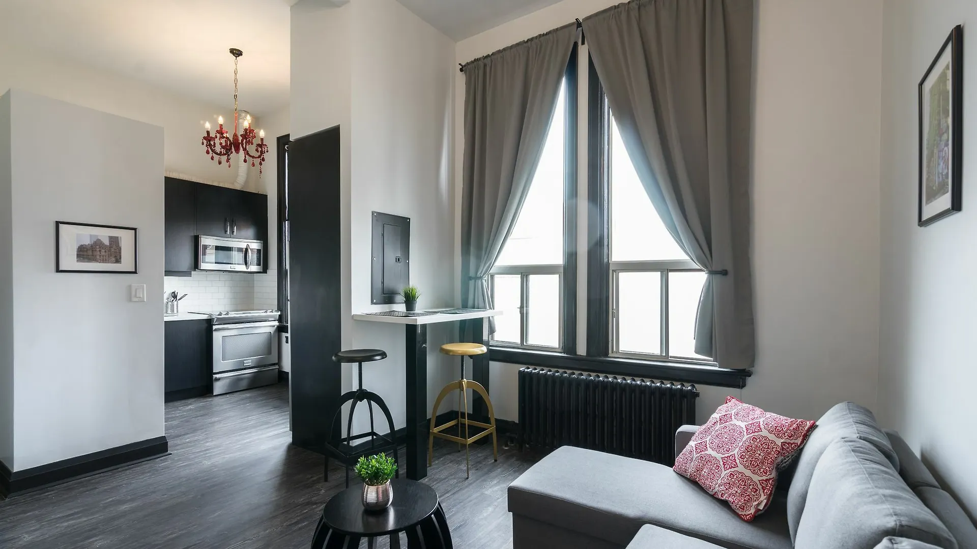 Applewood Suites - Toronto Traveller Loft 0*,  Kanada